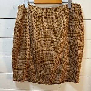 ALFRED SUNG – Plaid Wool-Silk Skirt (14)